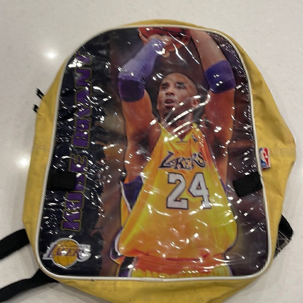 Kobe Bryant Los Angeles Lakers vintage backpack. Official NBA product. Rare find